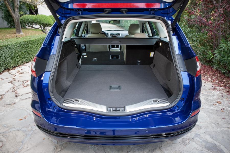 Ford Mondeo Turnier 2014 года  (фото 27 из 40)